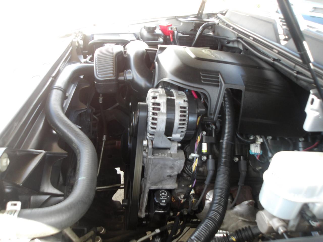 Chevrolet Suburban 2WD 4dr LT 2014