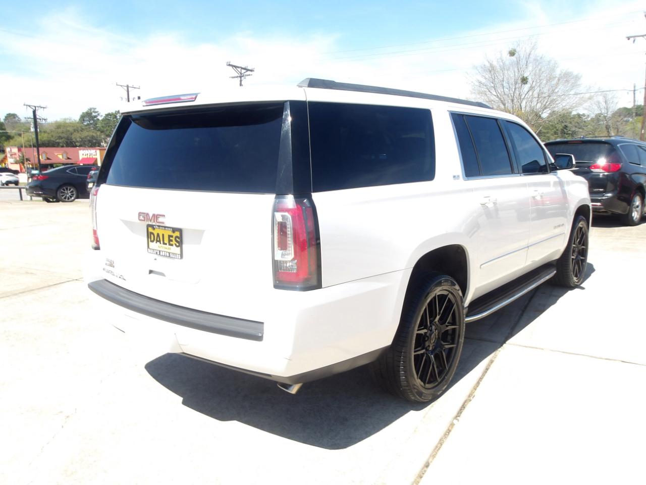 GMC Yukon XL 2WD 4dr SLT 2018