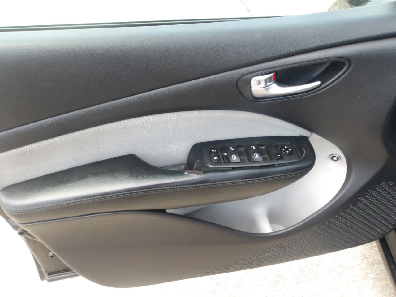 Dodge Dart 4dr Sdn SXT 2014