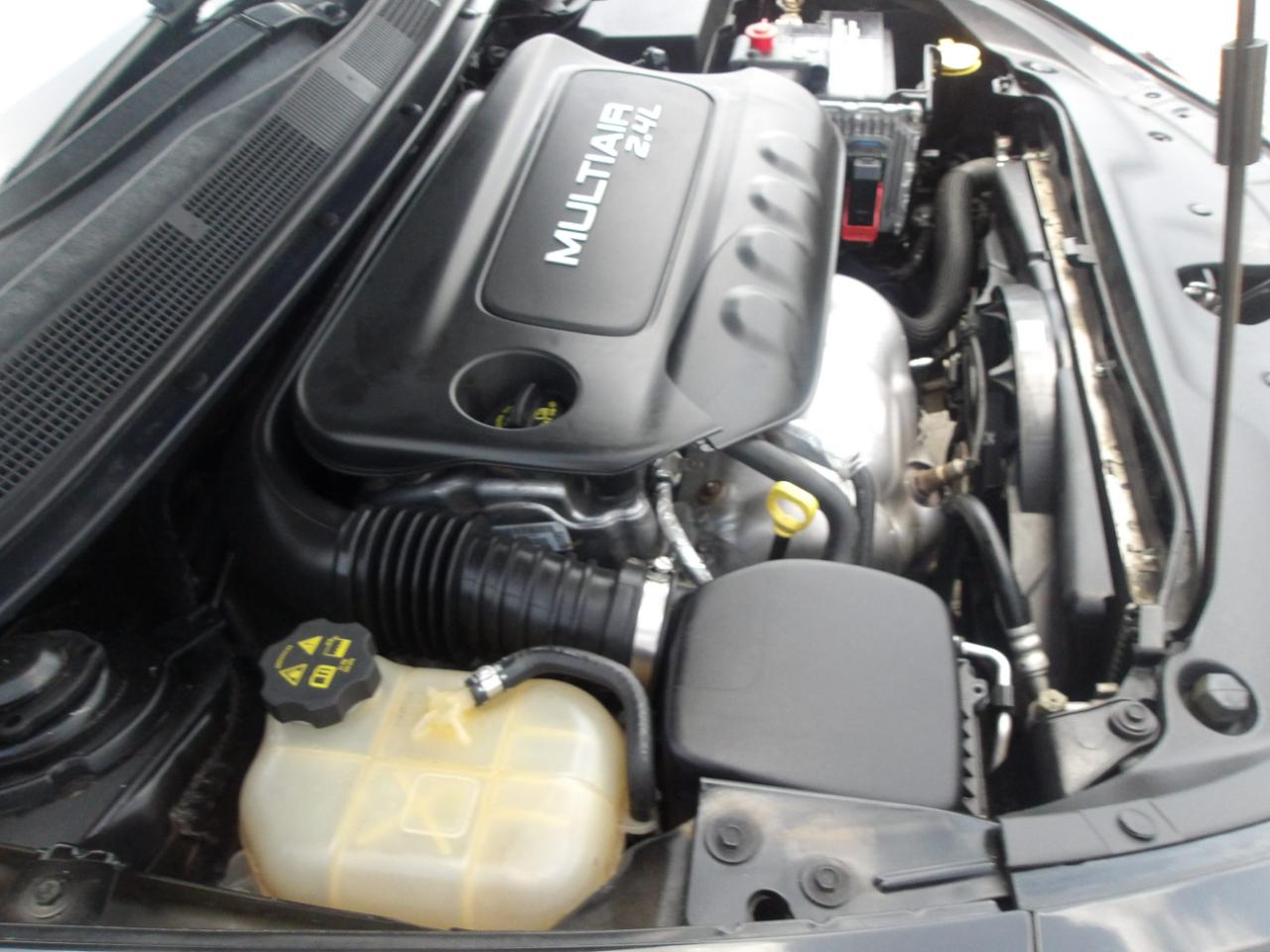 Dodge Dart 4dr Sdn SXT 2014