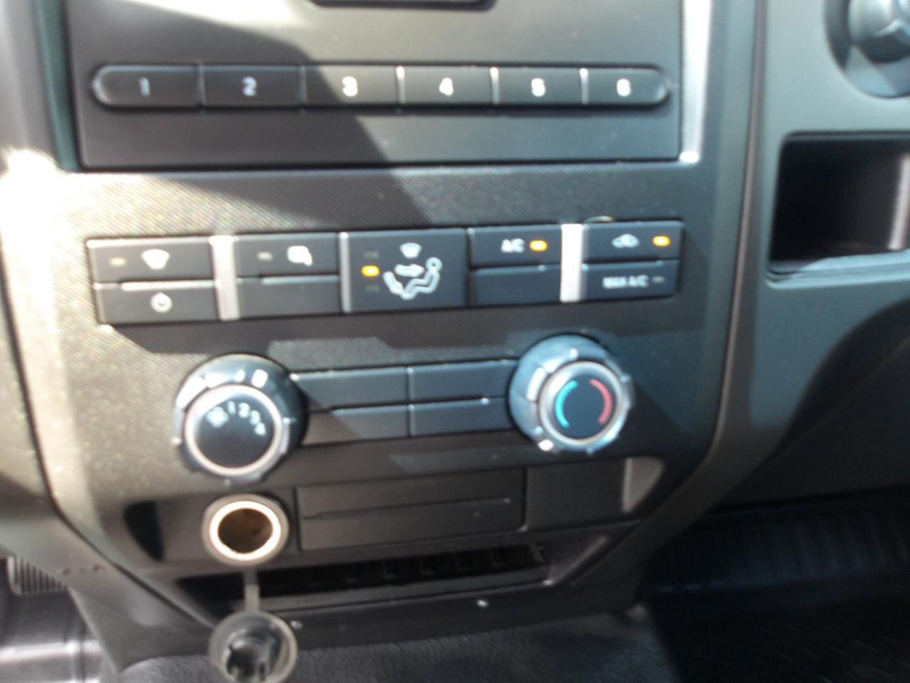 Ford F-150 2WD SuperCab 145" XL 2014