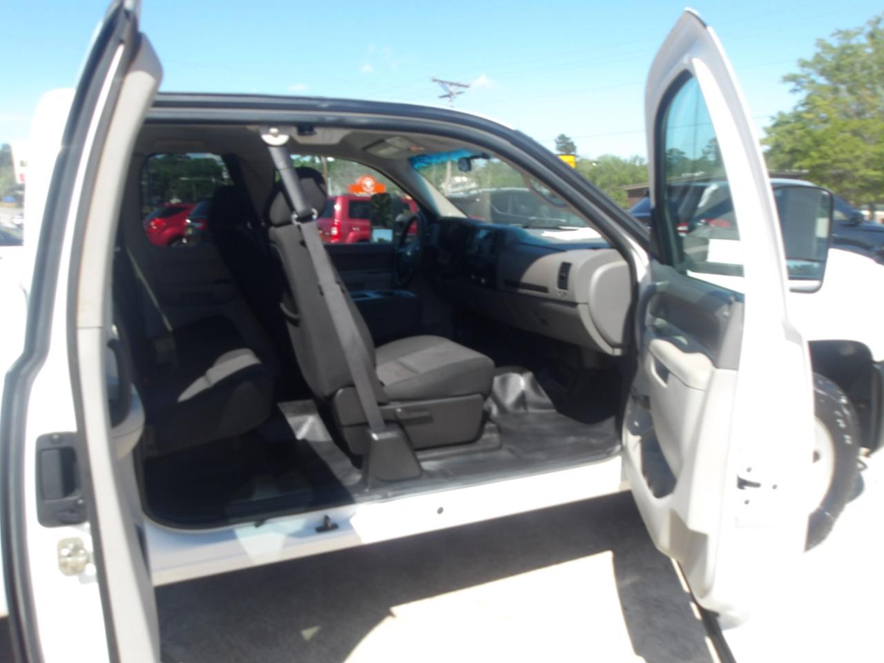 Chevrolet Silverado 1500 4WD Ext Cab 143.5" Work Truck 2011