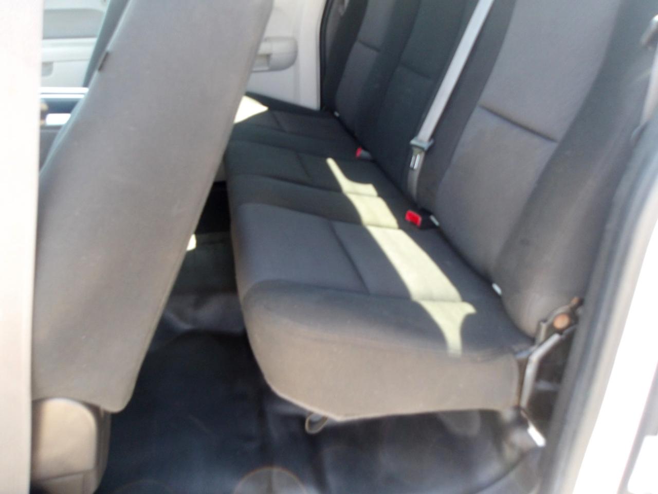 Chevrolet Silverado 1500 4WD Ext Cab 143.5" Work Truck 2011