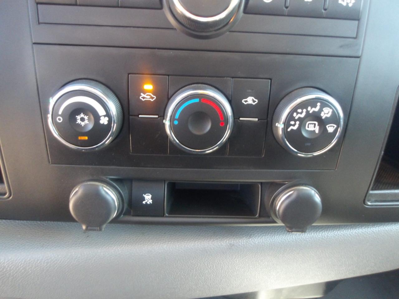 Chevrolet Silverado 1500 4WD Ext Cab 143.5" Work Truck 2011