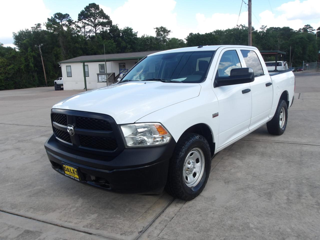 RAM 1500 4WD Crew Cab 140.5" Tradesman 2016