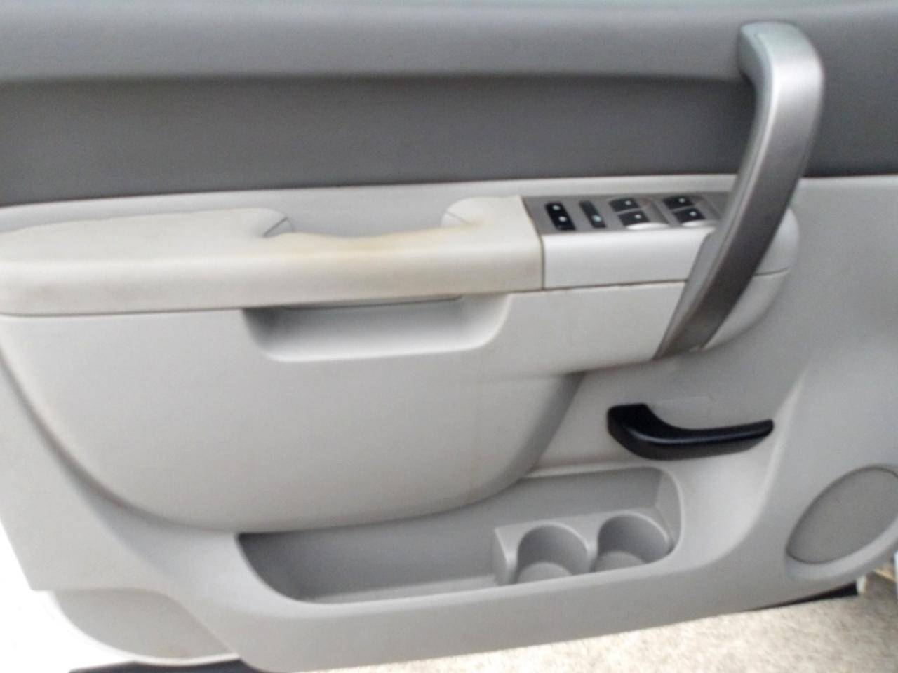 Chevrolet Silverado 1500 2WD Ext Cab 143.5" Work Truck 2010