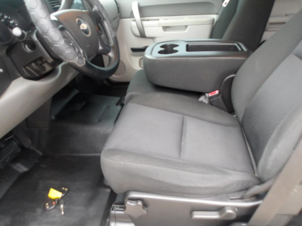 Chevrolet Silverado 1500 2WD Ext Cab 143.5" Work Truck 2010