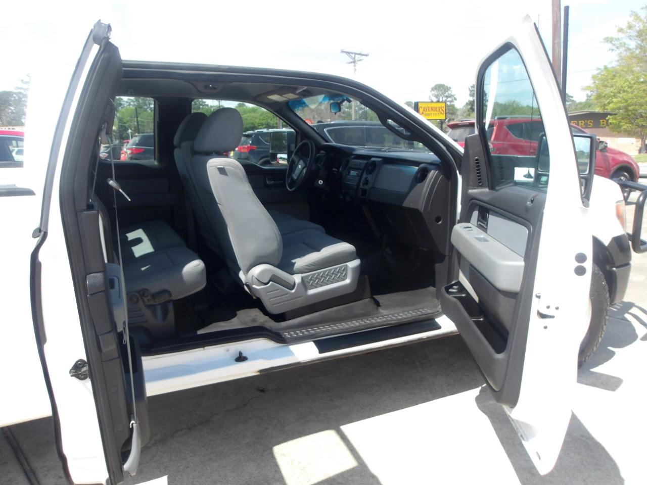 Ford F-150 2WD SuperCab 145" XL 2014