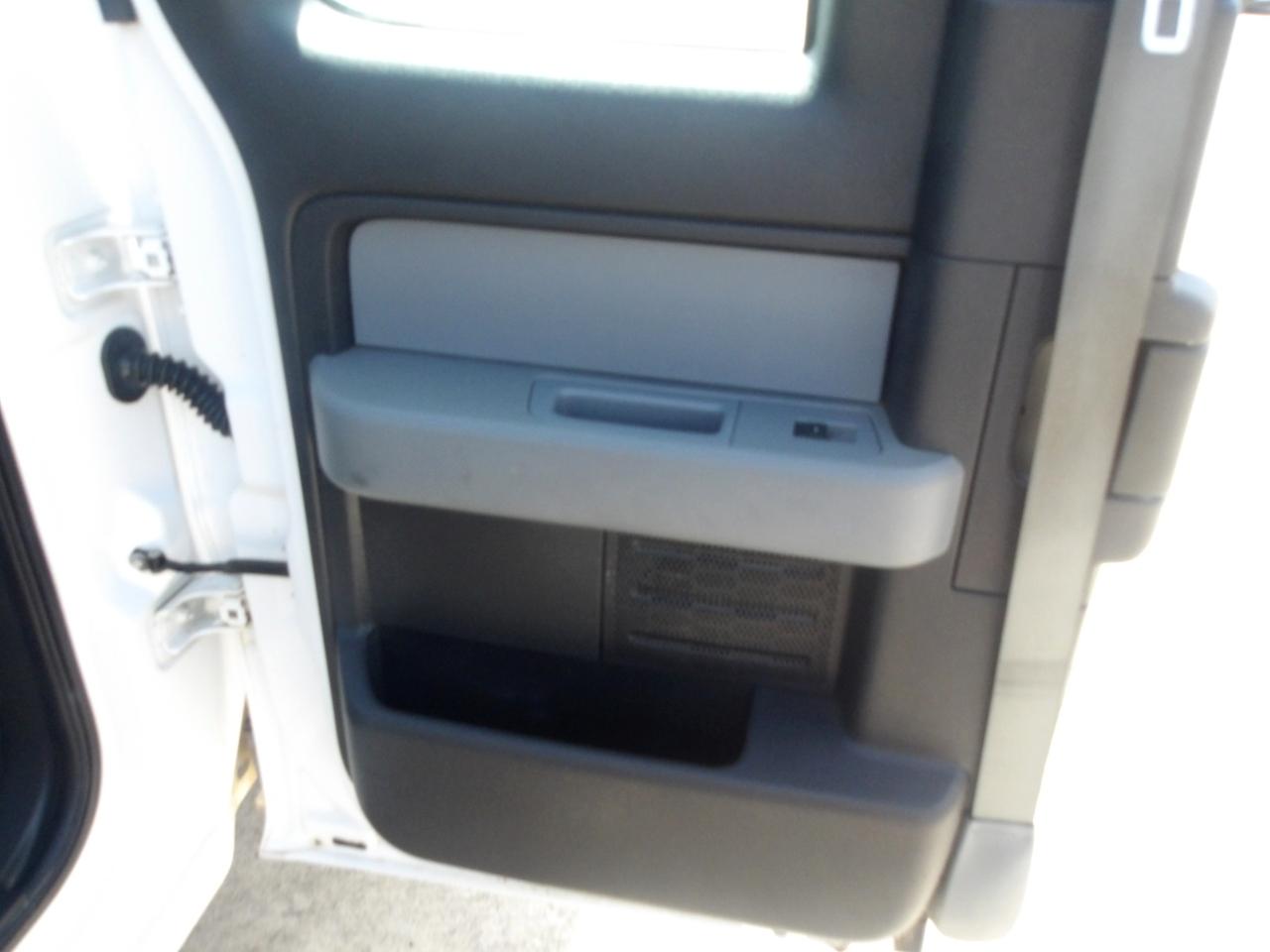 Ford F-150 2WD SuperCab 145" XL 2014