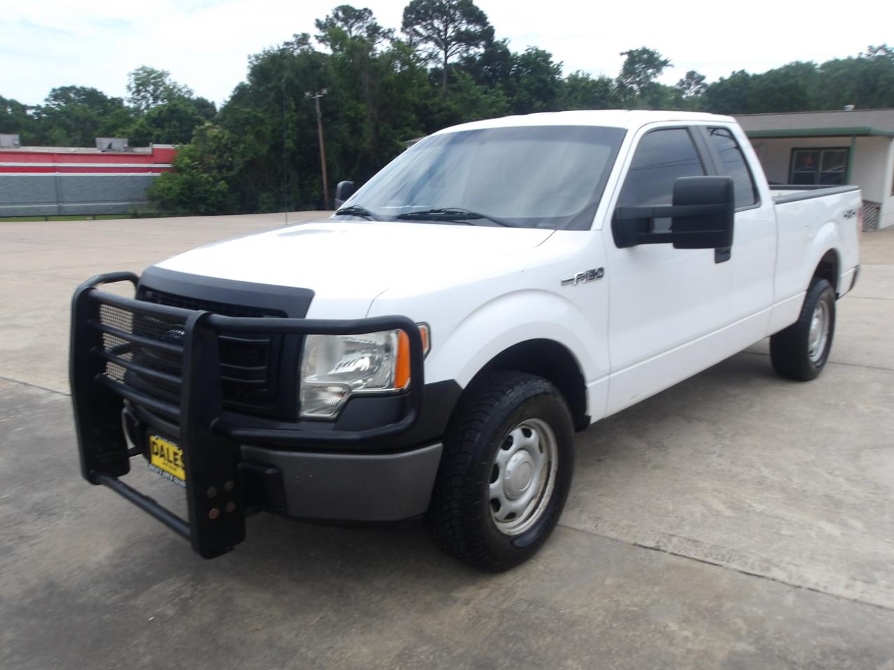 Ford F-150 4WD SuperCab 145" XL 2014