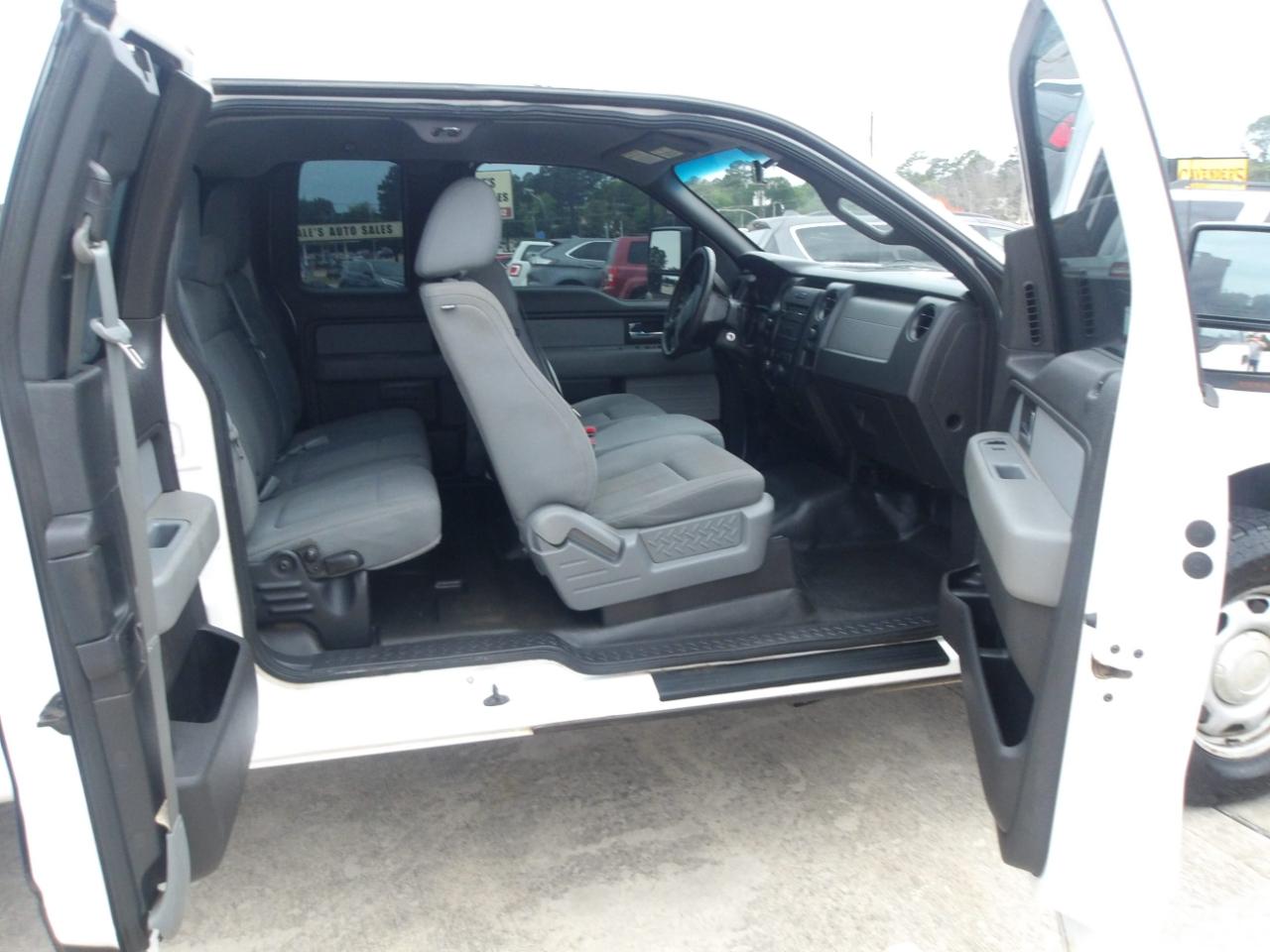 Ford F-150 4WD SuperCab 145" XL 2014