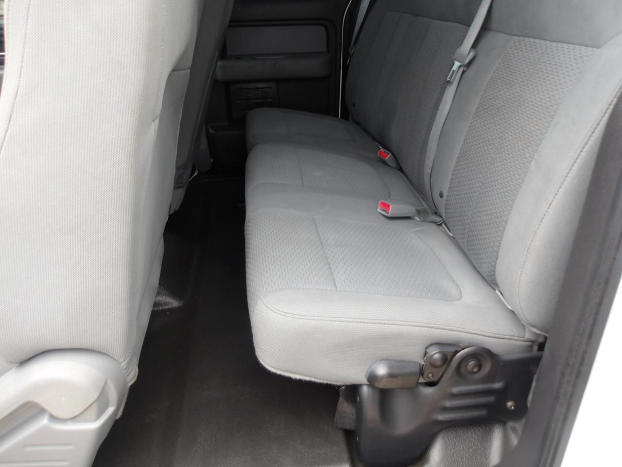 Ford F-150 4WD SuperCab 145" XL 2014