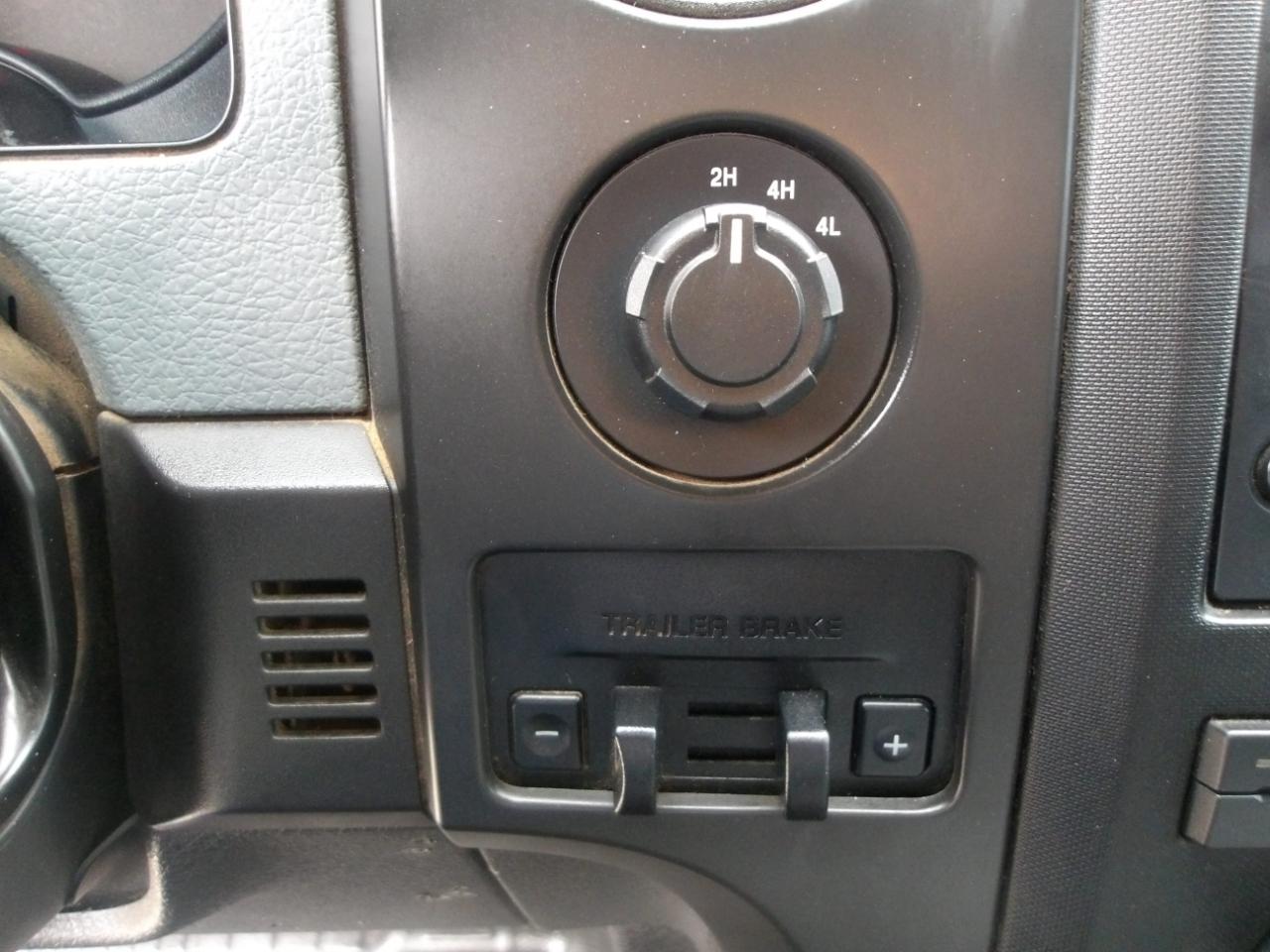 Ford F-150 4WD SuperCab 145" XL 2014