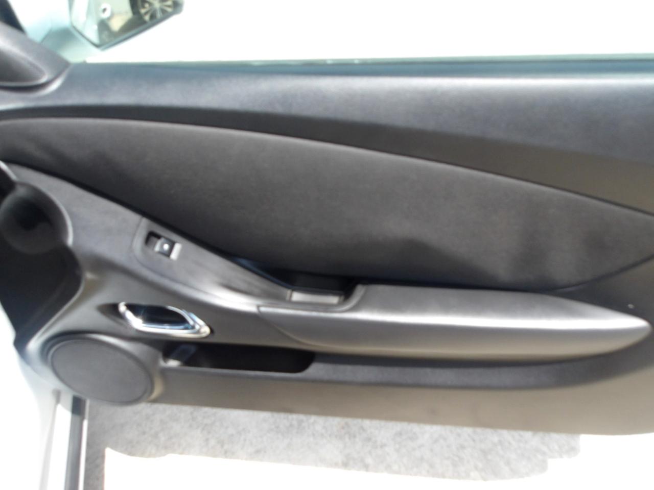 Chevrolet Camaro 2dr Cpe 1LT 2011