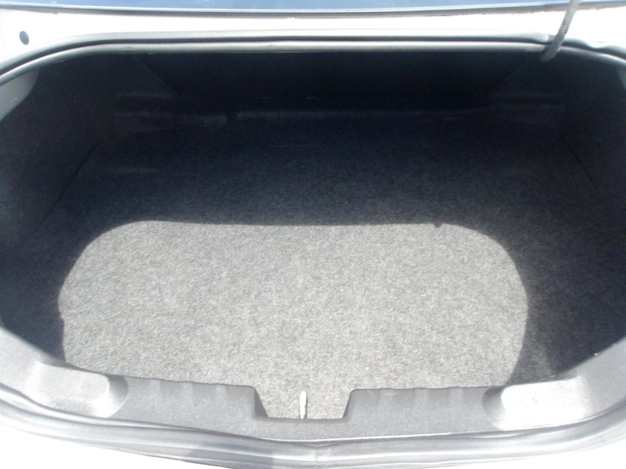 Chevrolet Camaro 2dr Cpe 1LT 2011