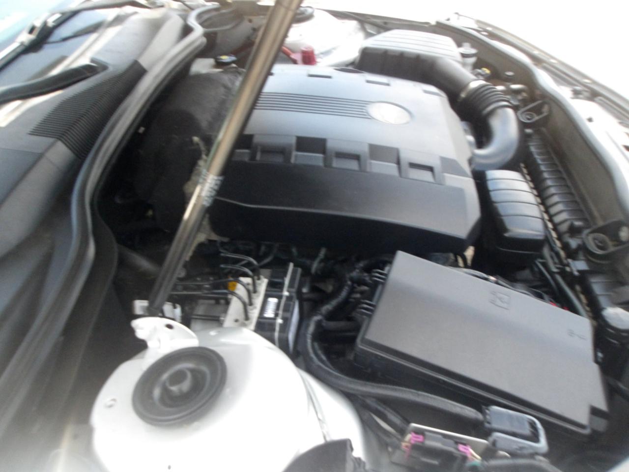 Chevrolet Camaro 2dr Cpe 1LT 2011