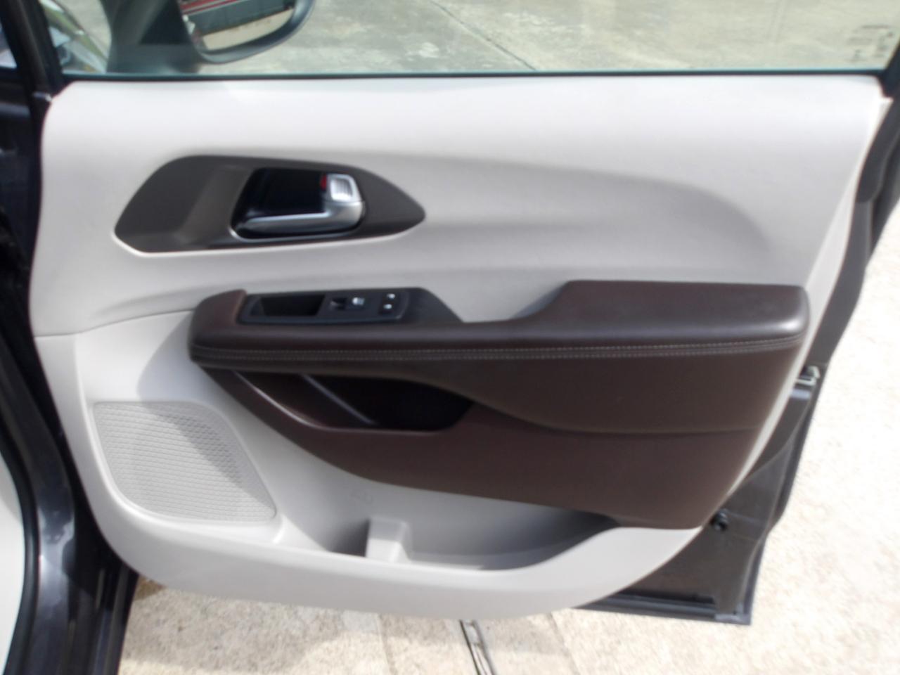 Chrysler Voyager LXI FWD 2020