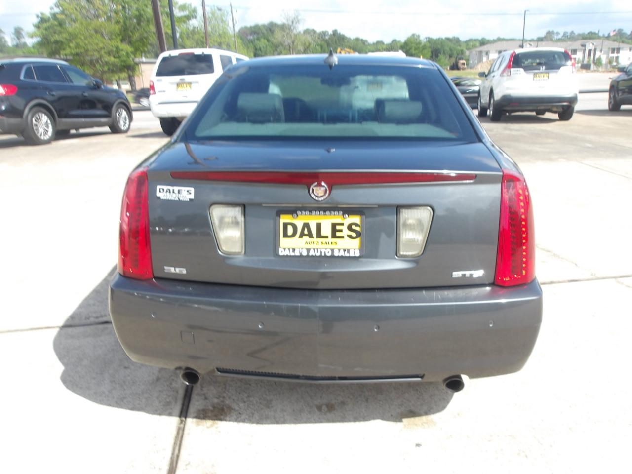 Cadillac STS 4dr Sdn V6 RWD w/1SA 2009