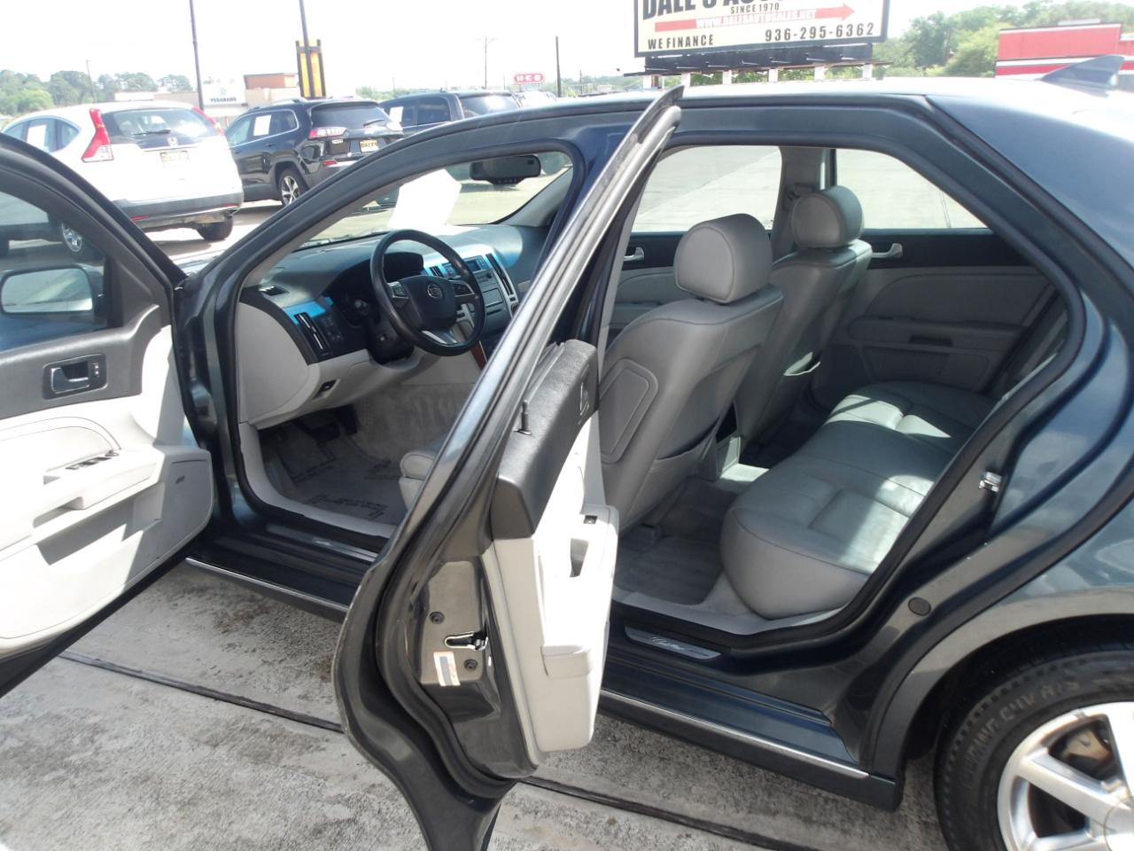 Cadillac STS 4dr Sdn V6 RWD w/1SA 2009