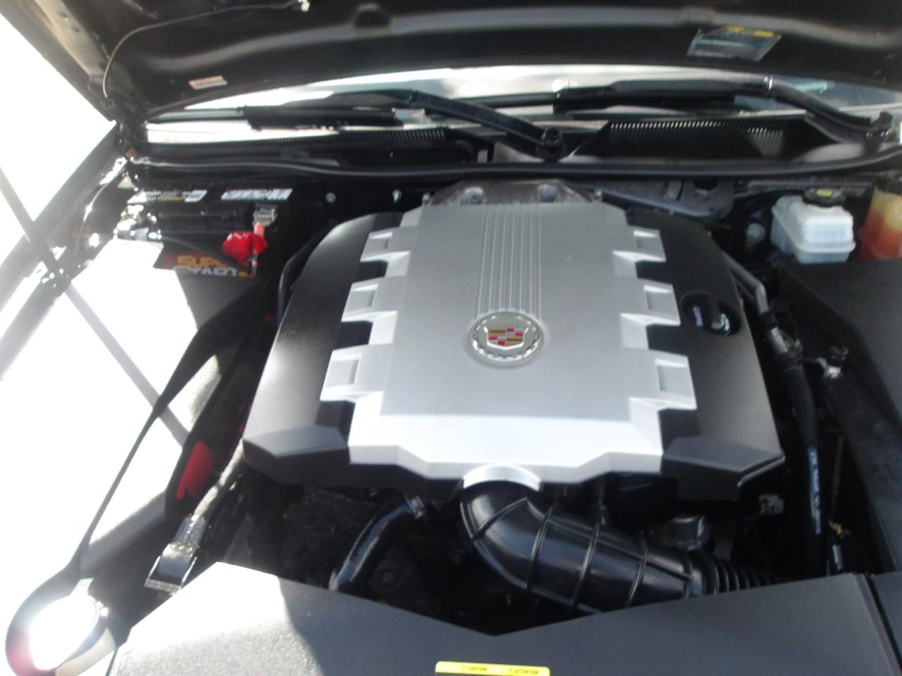 Cadillac STS 4dr Sdn V6 RWD w/1SA 2009