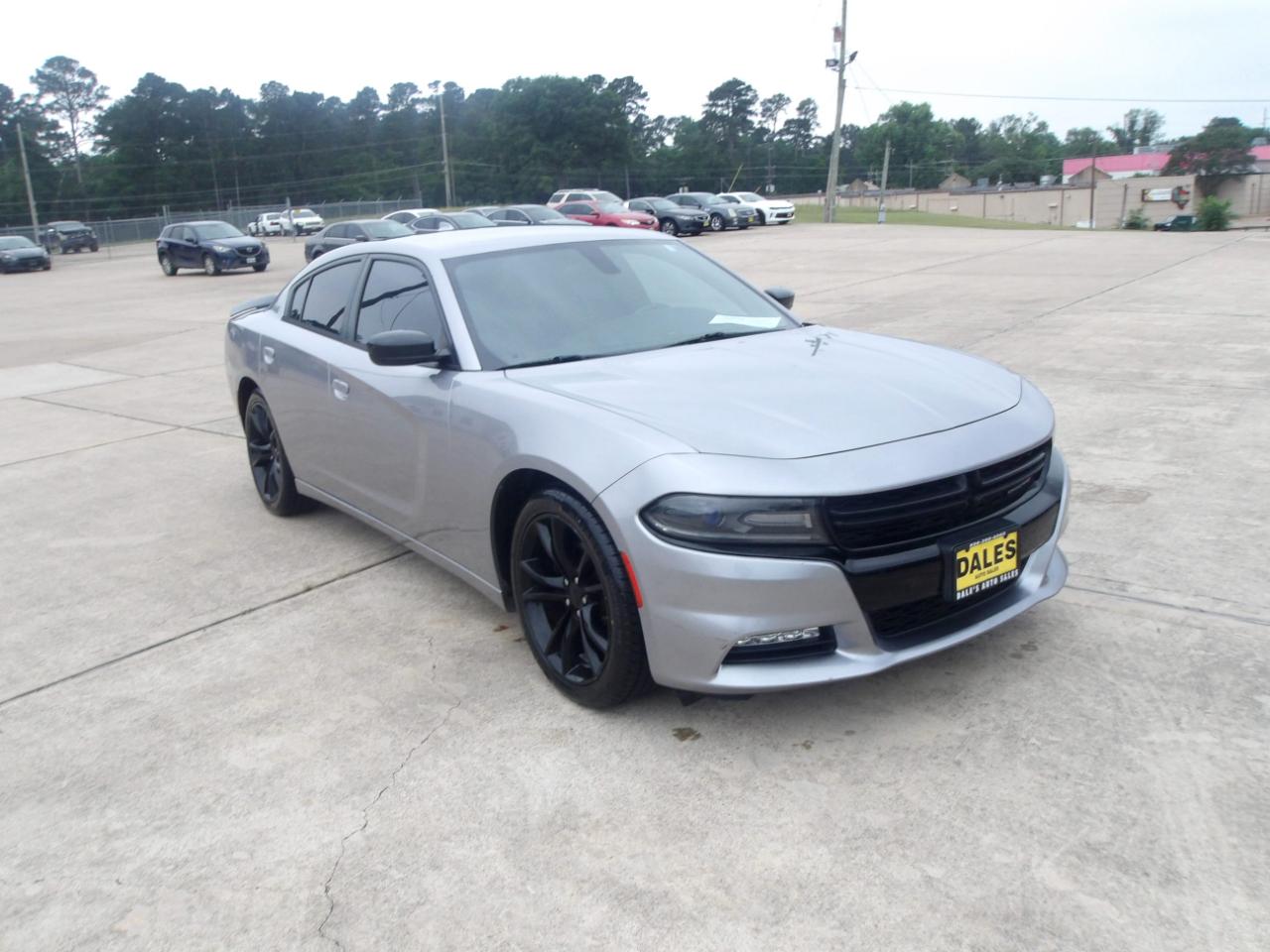 Dodge Charger 4dr Sdn SXT RWD 2016