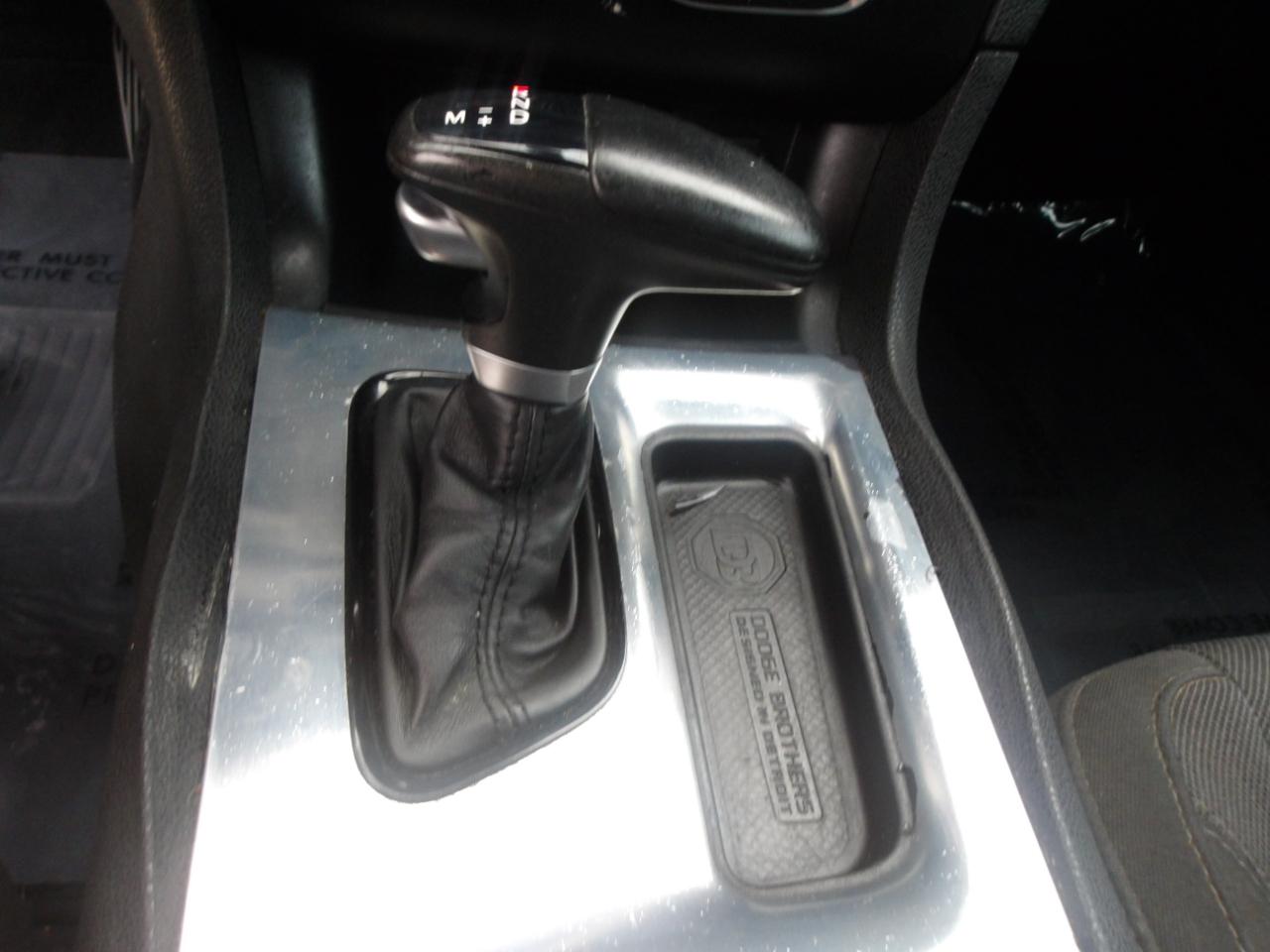 Dodge Charger 4dr Sdn SXT RWD 2016