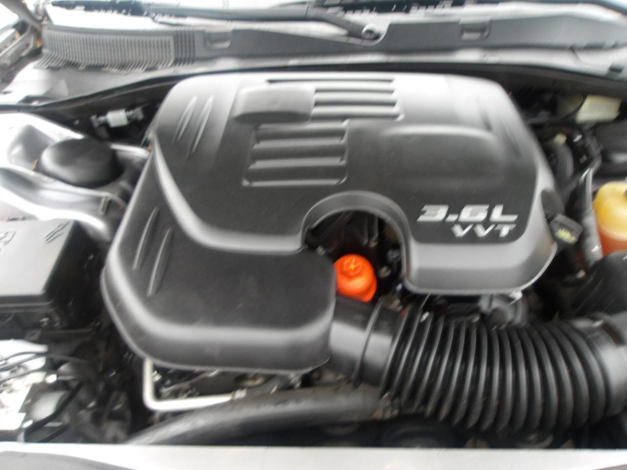 Dodge Charger 4dr Sdn SXT RWD 2016