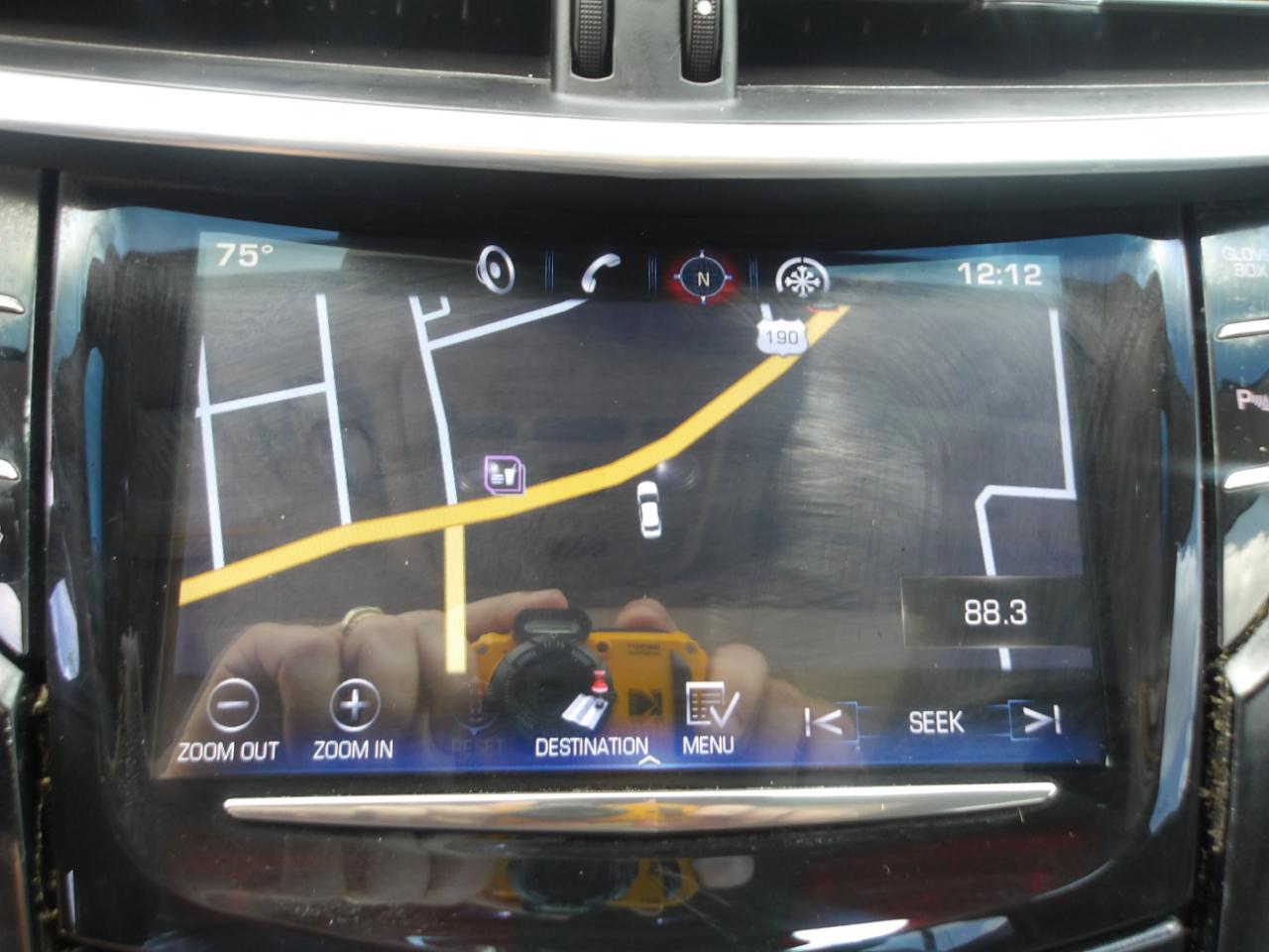 Cadillac XTS 4dr Sdn Luxury FWD 2013