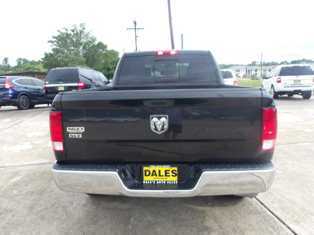 RAM 1500 Classic SLT 4x2 Crew Cab 6'4" Box 2019