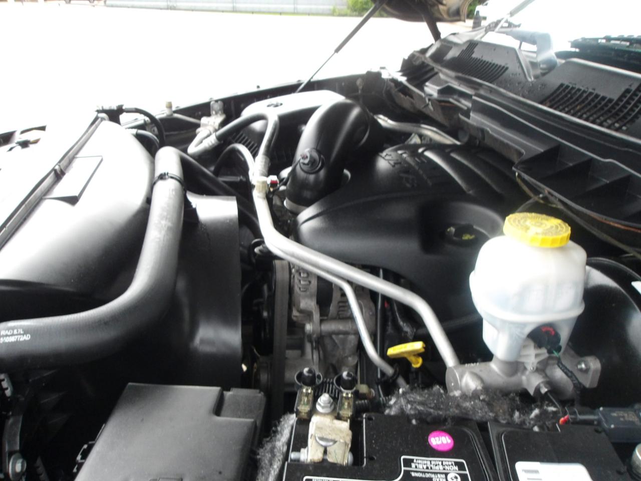 RAM 1500 Classic SLT 4x2 Crew Cab 6'4" Box 2019