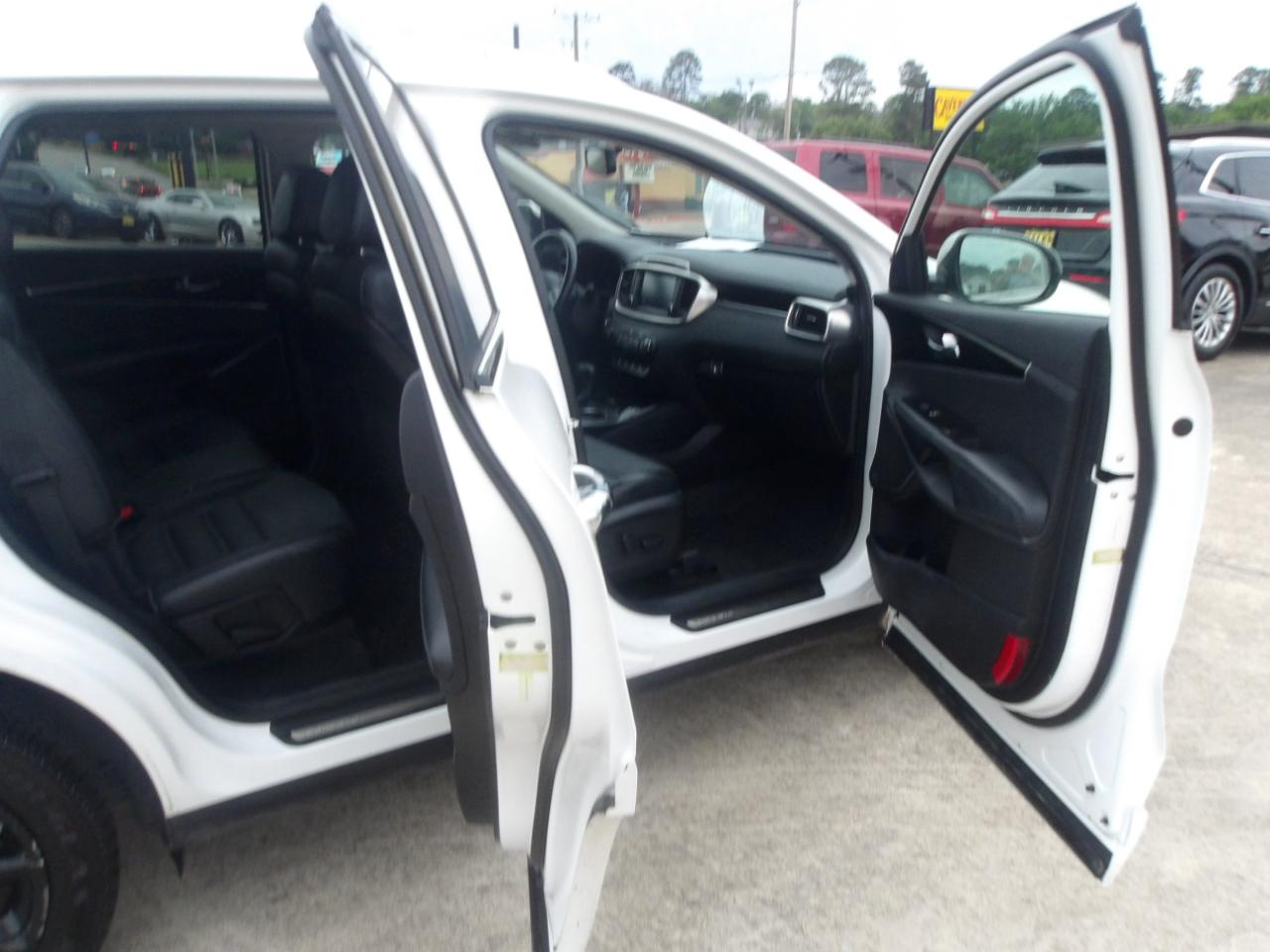 Kia Sorento FWD 4dr 3.3L SX 2016