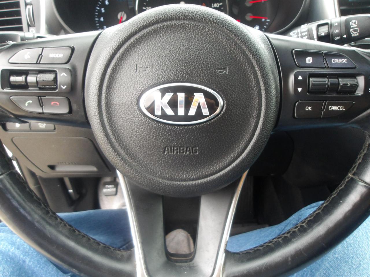 Kia Sorento FWD 4dr 3.3L SX 2016