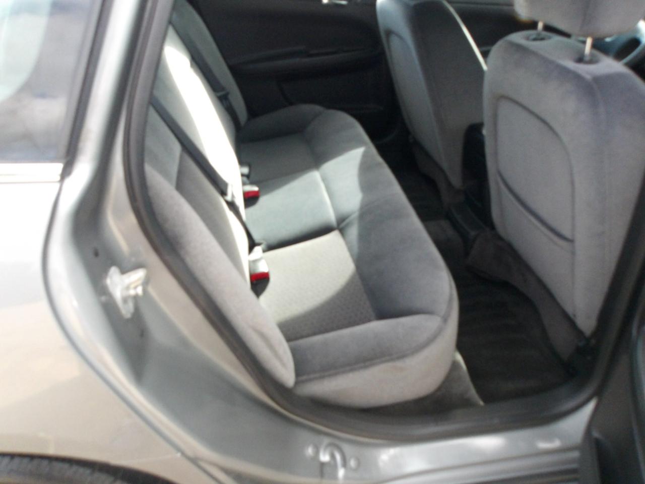 Chevrolet Impala 4dr Sdn LS 2008