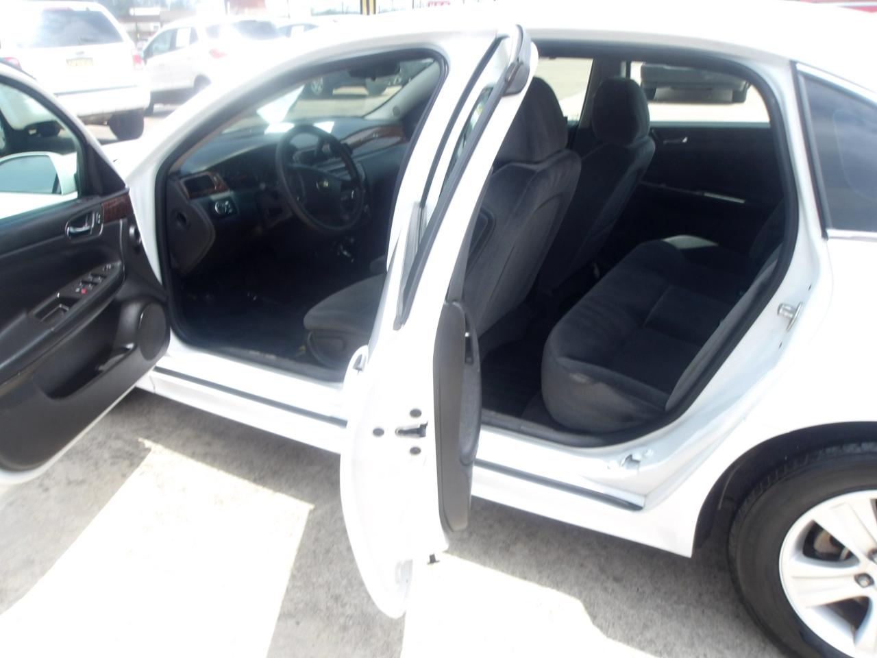 Chevrolet Impala 4dr Sdn LS Fleet 2013