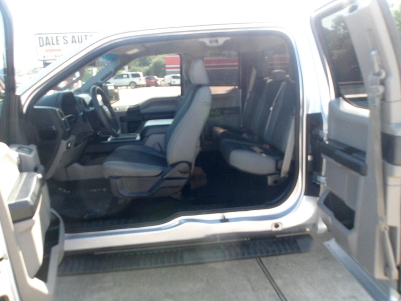 Ford F-150 2WD SuperCab 145" XLT 2016