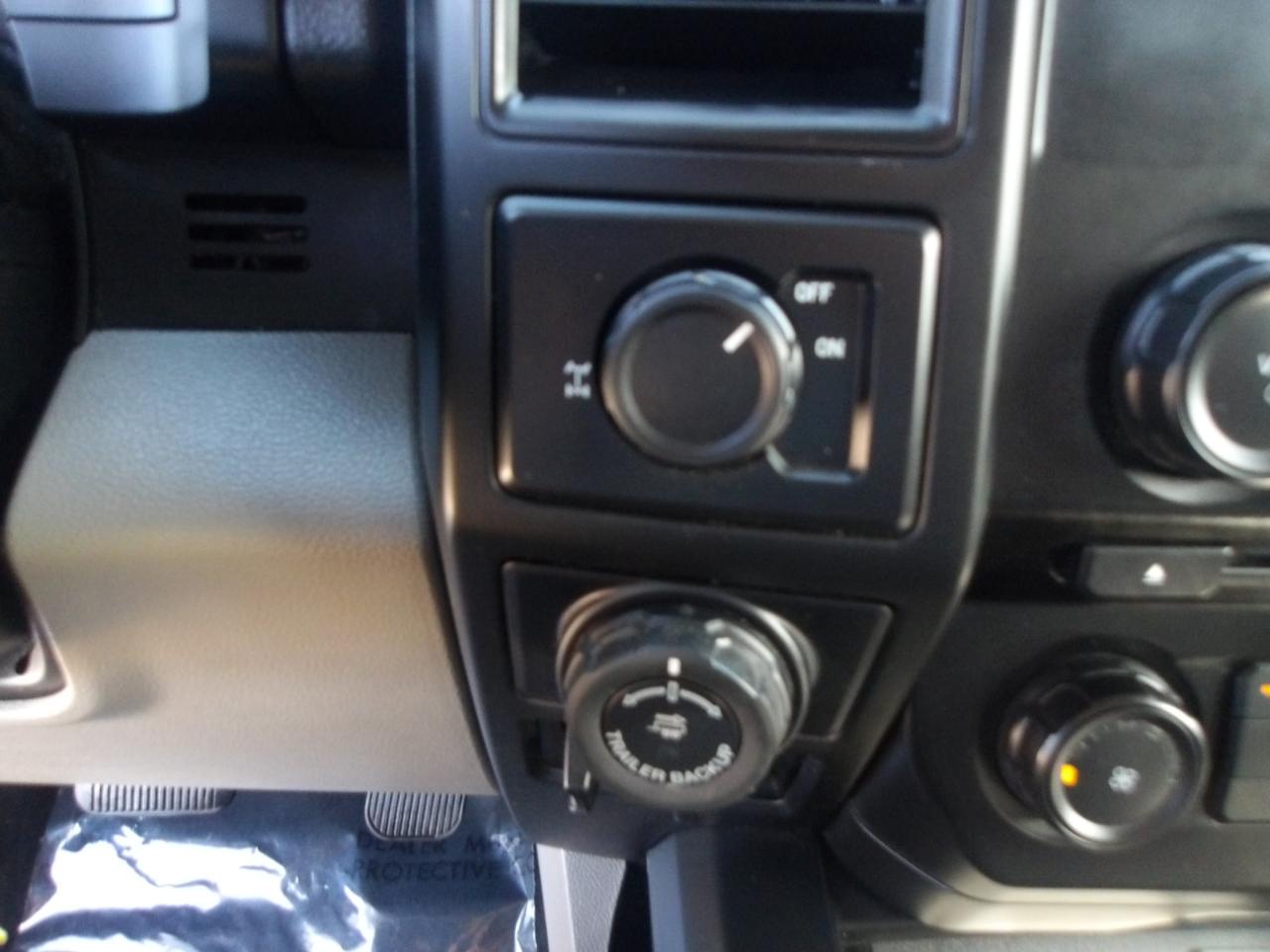 Ford F-150 2WD SuperCab 145" XLT 2016