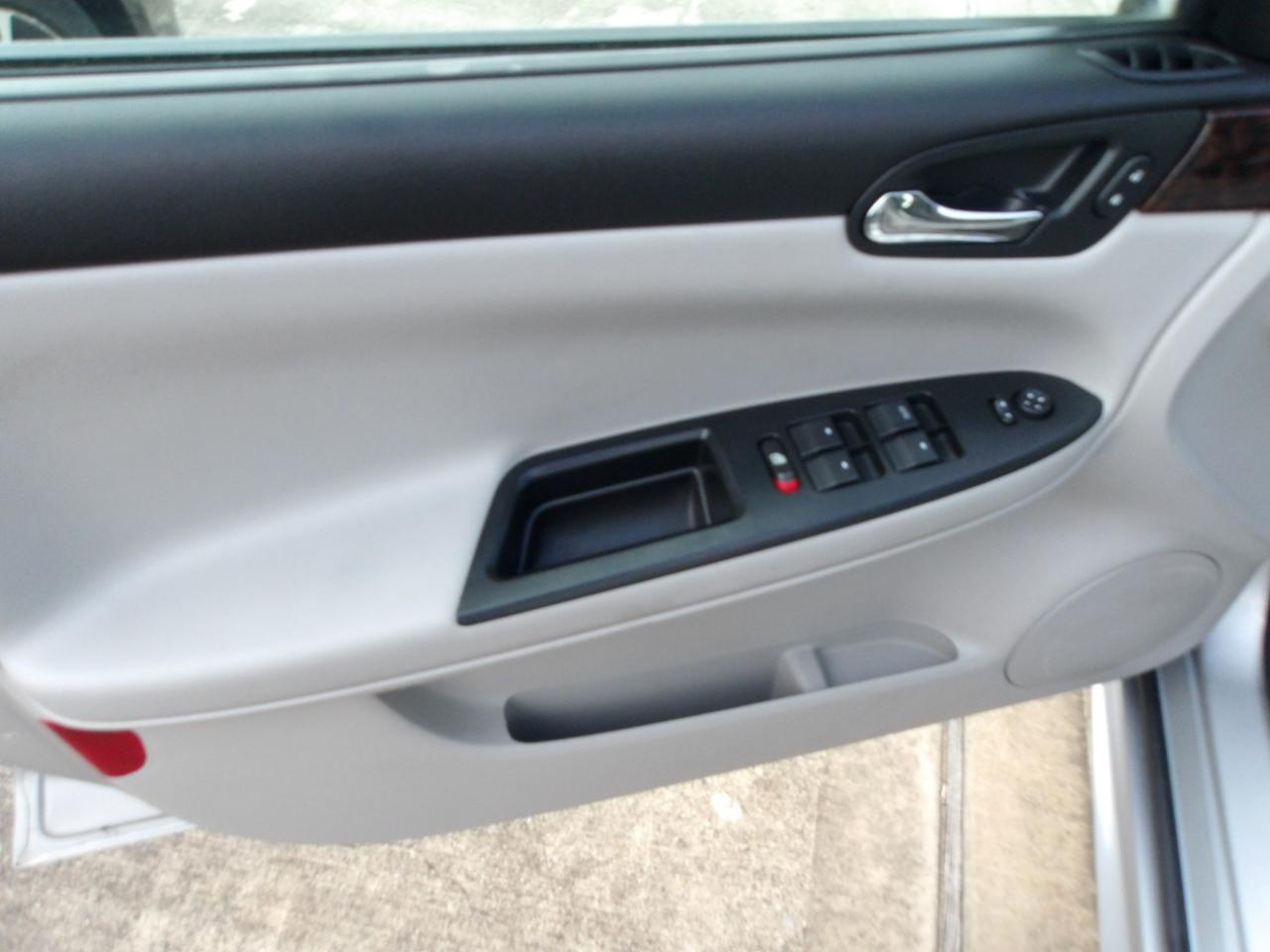 Chevrolet Impala 4dr Sdn LS 2013