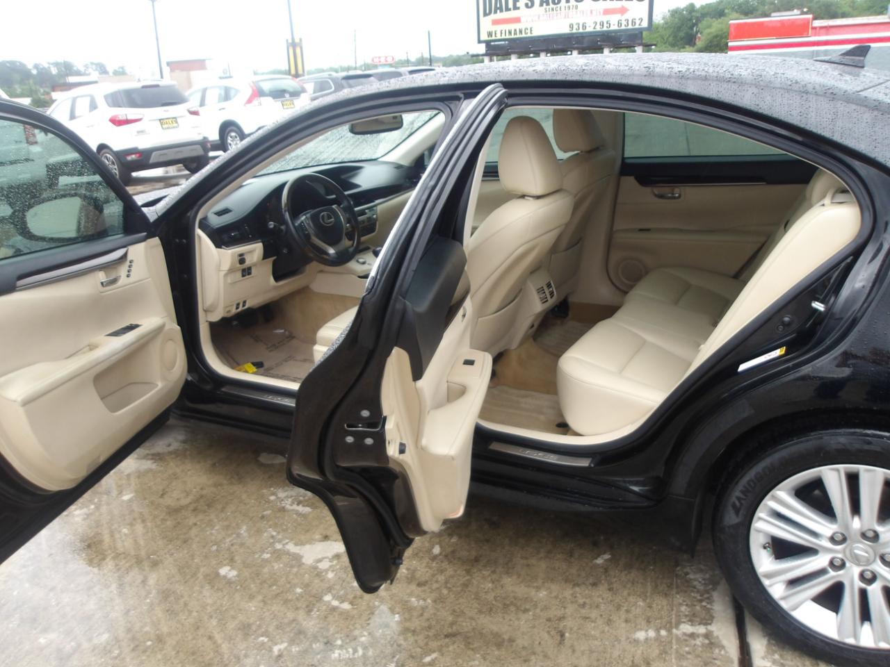 Lexus ES 350 4dr Sdn 2013