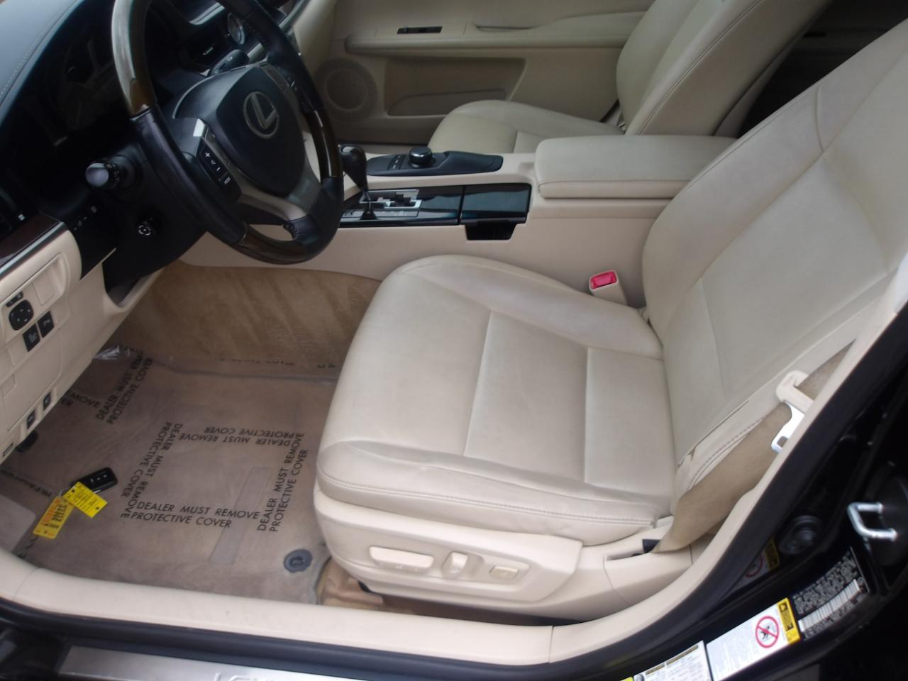 Lexus ES 350 4dr Sdn 2013