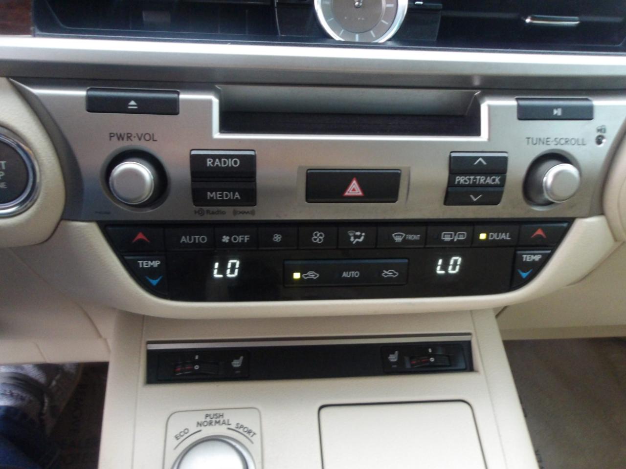 Lexus ES 350 4dr Sdn 2013