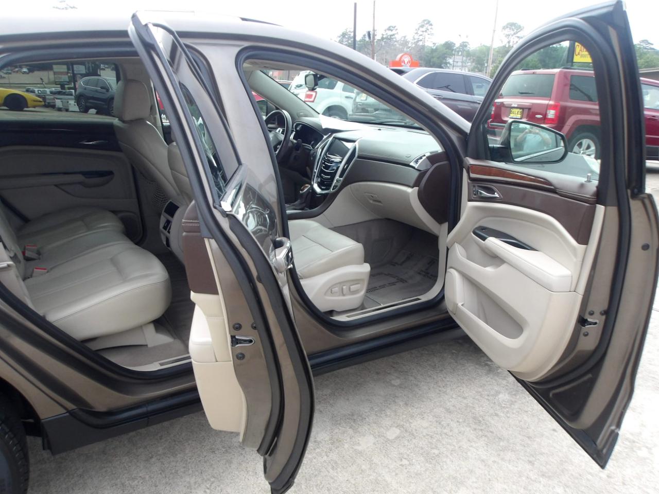 Cadillac SRX FWD 4dr Luxury Collection 2014