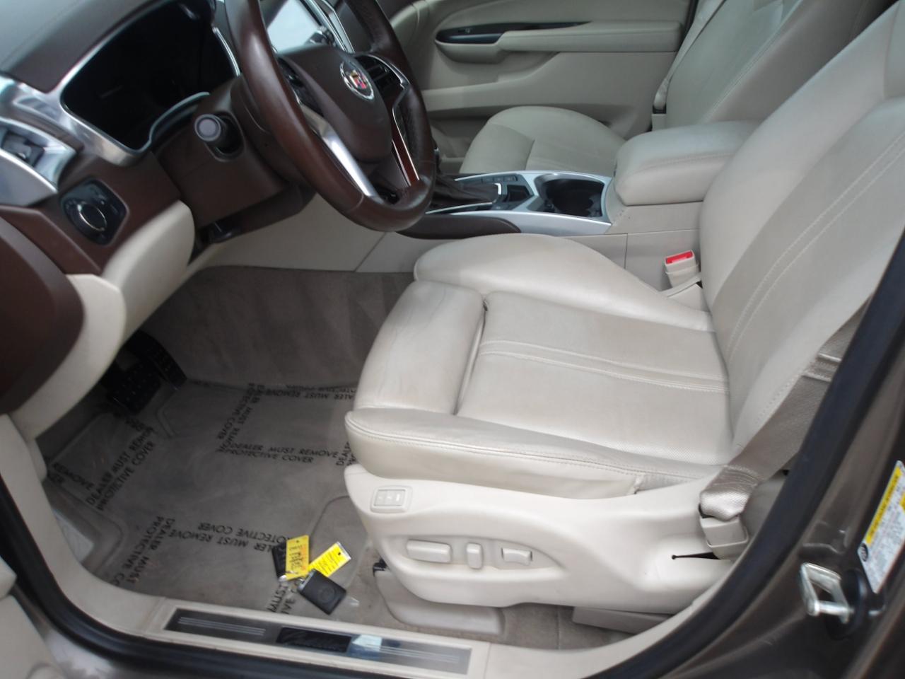 Cadillac SRX FWD 4dr Luxury Collection 2014