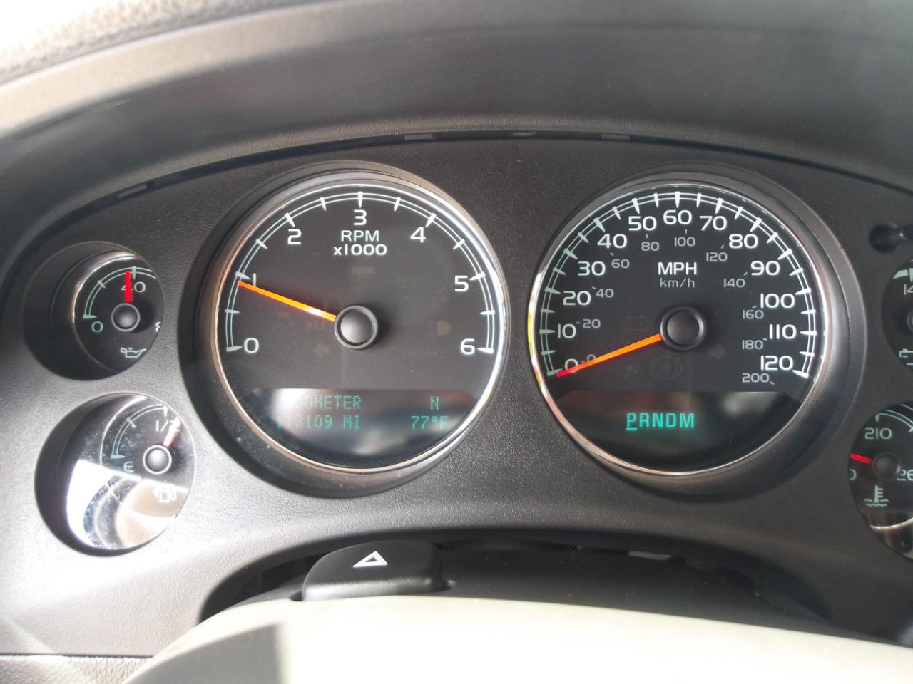 Chevrolet Tahoe 2WD 4dr 1500 LTZ 2013