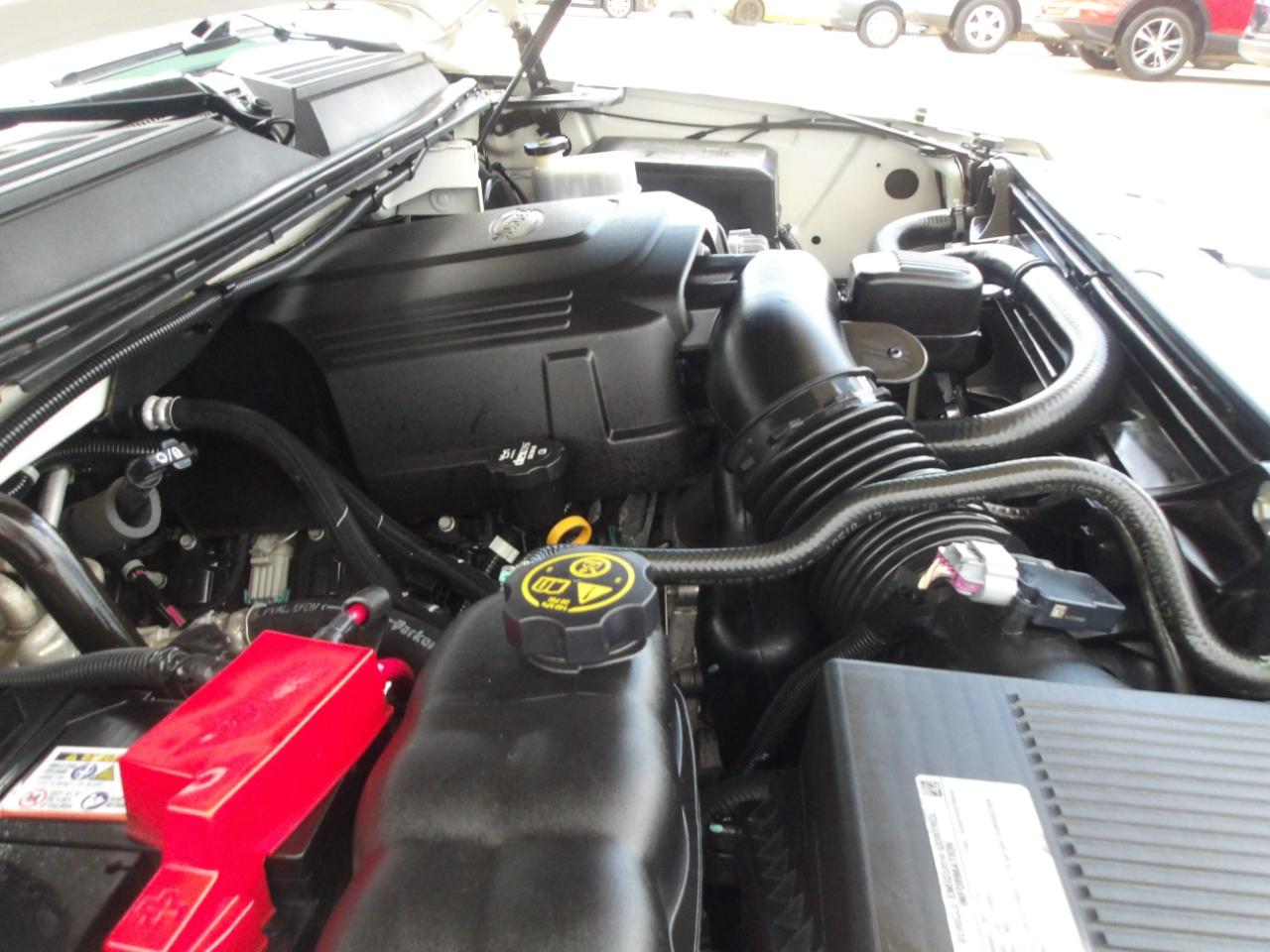 Chevrolet Tahoe 2WD 4dr 1500 LTZ 2013