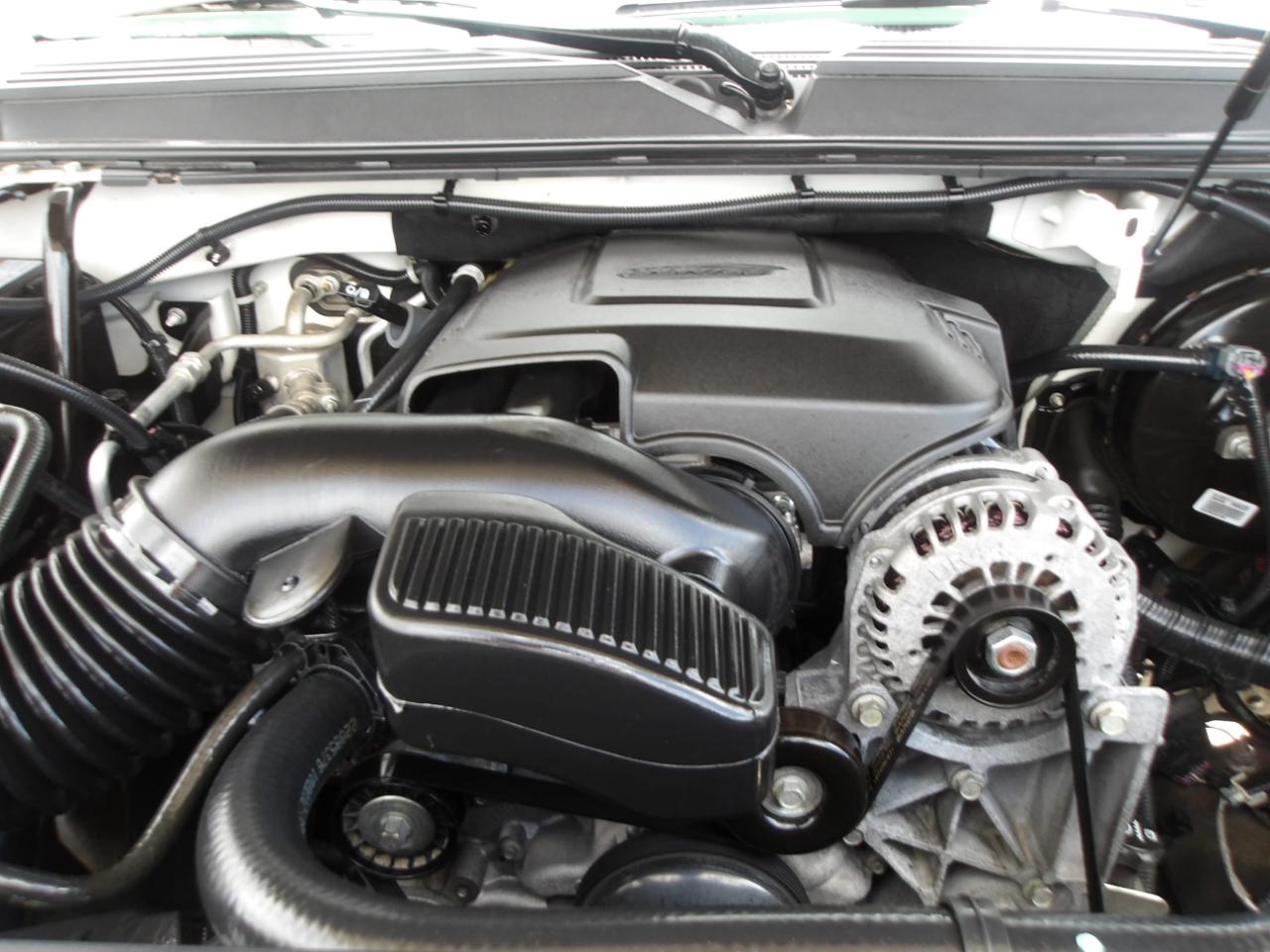 Chevrolet Tahoe 2WD 4dr 1500 LTZ 2013
