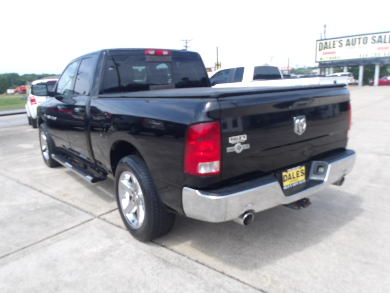RAM 1500 2WD Quad Cab 140.5" Lone Star 2012