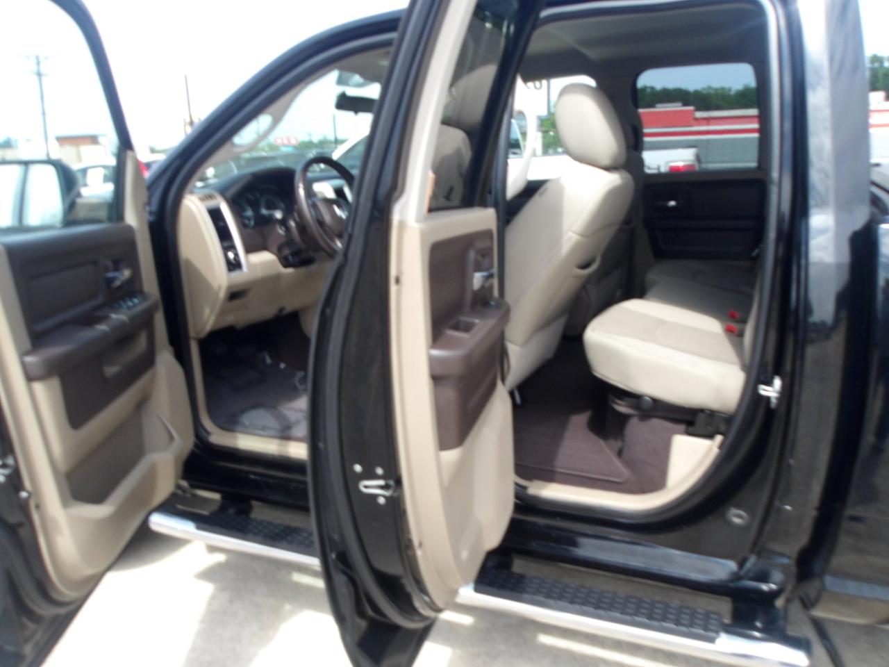 RAM 1500 2WD Quad Cab 140.5" Lone Star 2012