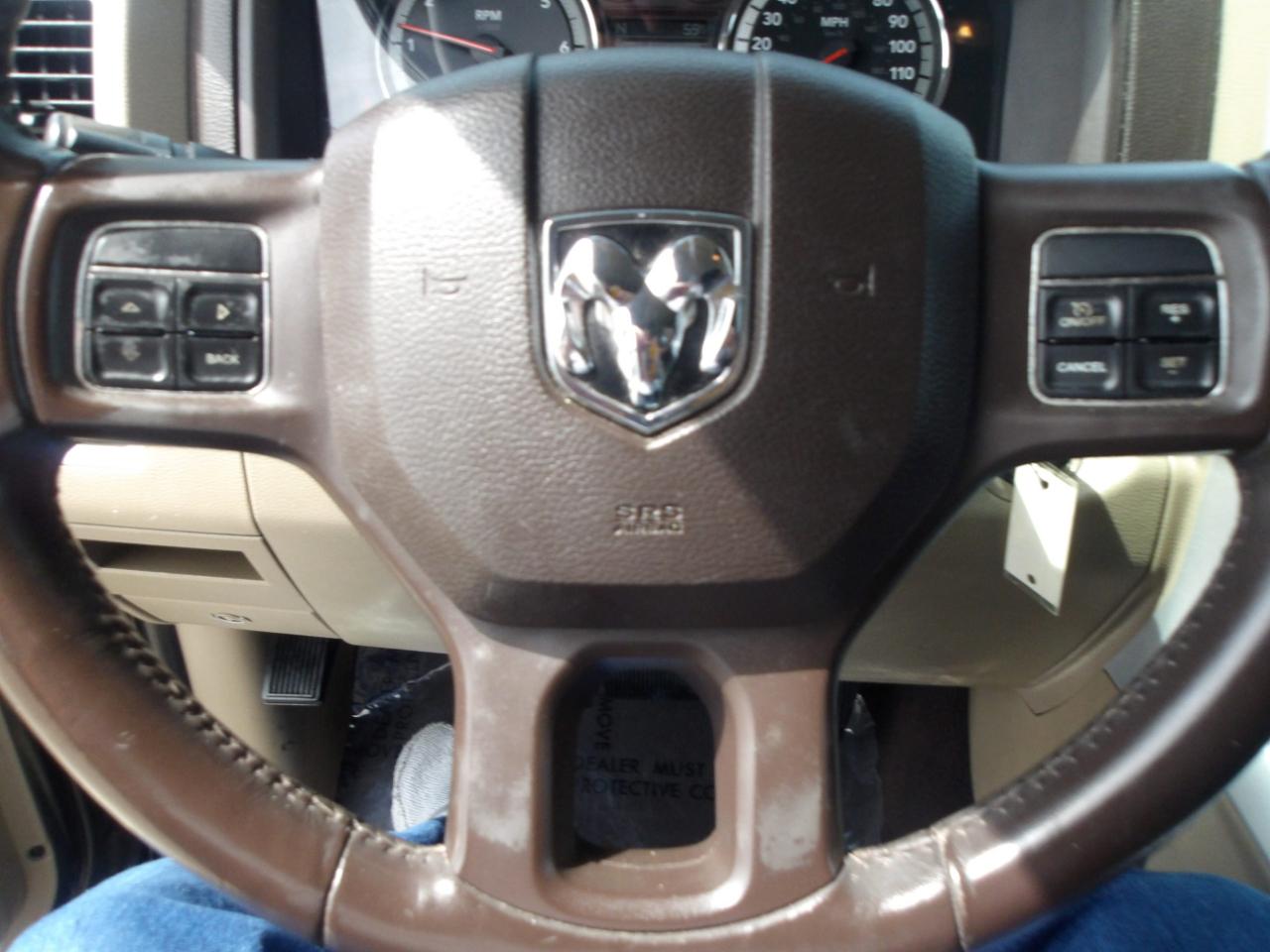 RAM 1500 2WD Quad Cab 140.5" Lone Star 2012