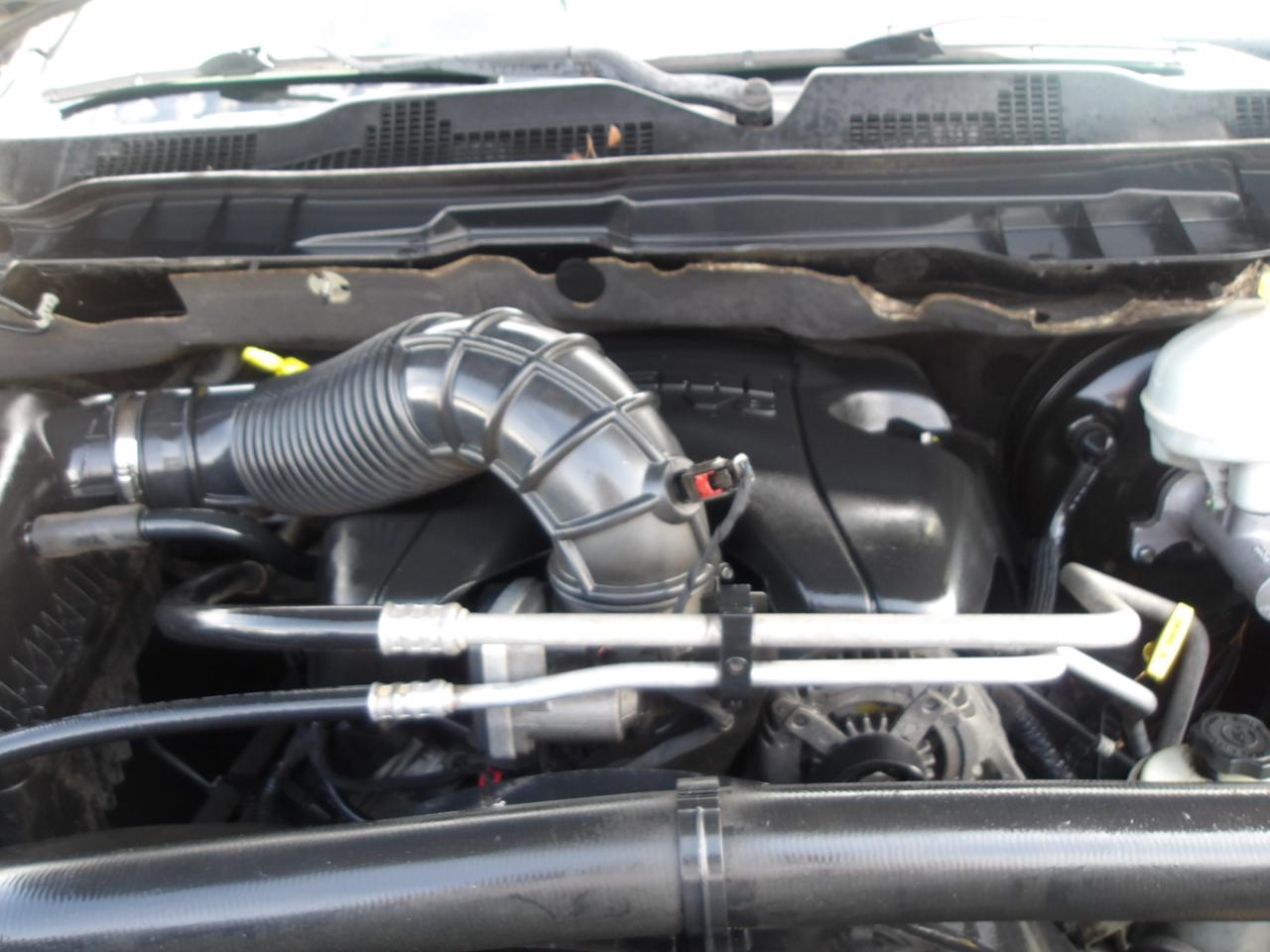 RAM 1500 2WD Quad Cab 140.5" Lone Star 2012
