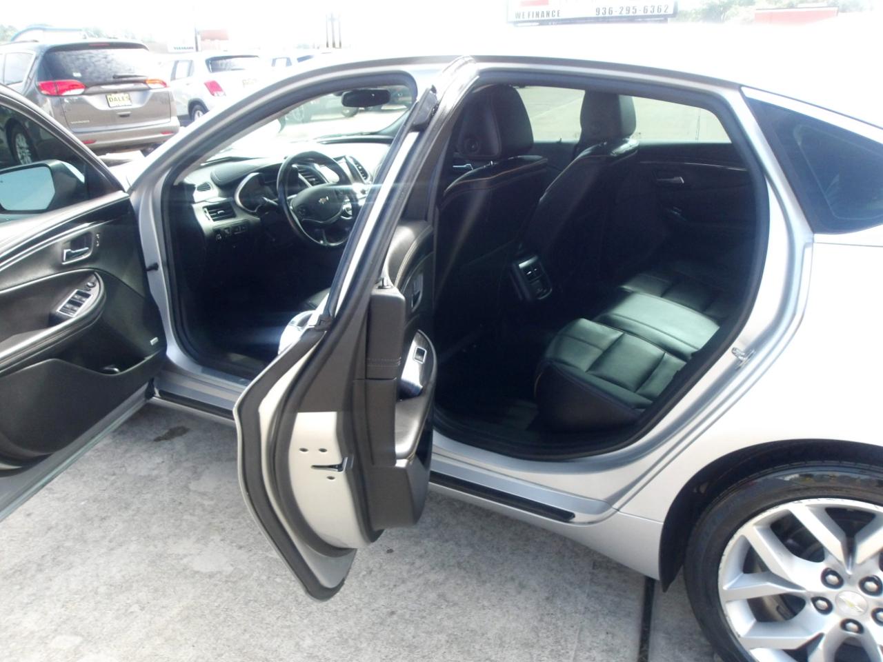 Chevrolet Impala 4dr Sdn Premier w/2LZ 2019